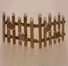 A decorative wooden fence with small birdhouse accents and LED lights. Náhled obrázku produktu