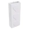 A white ceramic vase with embossed hearts. Voir les images du produit