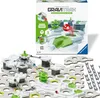 A product shot of a GraviTrax Action-Set Twist toy, with the packaging in the background and the assembled toy in the foreground. Náhled obrázku produktu
