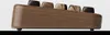 Side view of a mechanical keyboard with a wooden case and multiple keycaps. Produktbild-Vorschau