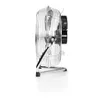 A side view of a silver desk fan on a white background. Podgląd zdjęcia produktu