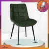 A green velvet dining chair with black legs is displayed on a light blue circular platform against a white background with gradient overlays on the sides. A small circular graphic of a chair is in the top right corner. Anteprima dell’immagine prodotto
