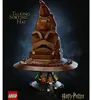 LEGO Harry Potter Le chapeau qui parle, modèle de Poudlard Voir les images du produit 32