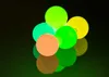 OOTB XL Throw & Glow Ball svítí ve tmě Náhled obrázku produktu 2