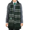 A person wearing a Slytherin scarf and uniform. Náhled obrázku produktu