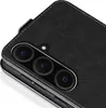 Close-up view of the rear camera module and textured back of a black phone case. Produktbild-Vorschau