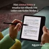 A person is holding and using a Kobo e-reader with a stylus, highlighting its annotation features. Produktbild-Vorschau