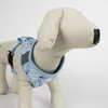 A dog harness with a Lilo & Stitch pattern is displayed on a mannequin. Náhled obrázku produktu