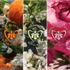 A collage of three images, each featuring floral elements and text overlays highlighting product features. Voir les images du produit