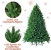A realistic artificial Christmas tree with close-up insets highlighting its needles and branches, accompanied by descriptive text in German. Náhľad obrázku produktu
