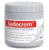 A close-up studio shot of a Sudocrem Multi-Expert Schutzcreme tub. Produktbild-Vorschau