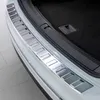 Ladekantenschutz mit Abkantung passend für VW Tiguan 2 und Produktbild-Vorschau 6