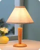 Lampe de table EDISHINE en bois, lampe de chevet LED avec Voir les images du produit 1