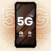 A smartphone is displayed prominently against a background with abstract network graphics and large '5G' text. Anteprima dell’immagine prodotto