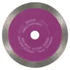 A close-up, top-down view of a Makita diamond cutting disc on a white background. Voir les images du produit