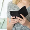 Selencia Echtleder Klapphülle Samsung Galaxy S10 - Schwarz Produktbild-Vorschau 8