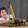 LEGO 42108 Technic Control+ Kran-LKW, Spielzeug Set aus Produktbild-Vorschau 4