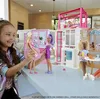 Barbie mit Wohnung Puppenhaus mit Figur, Möbel und Zubehör, Produktbild-Vorschau 7