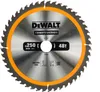 A circular saw blade with brand and specification details printed on it. Podgląd zdjęcia produktu