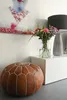Pouf marocchino in vera pelle - Marrone cognac - Fatto a Anteprima dell’immagine prodotto 5