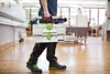 A person is walking through a workshop carrying a Festool Systainer³ tool box. Anteprima dell’immagine prodotto
