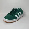 A single Adidas Campus 00s sneaker is shown from a slightly diagonal front-side angle against a plain white background. Náhled obrázku produktu