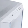 Close-up view of the top I/O panel of a white computer case. Anteprima dell’immagine prodotto