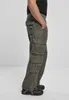 A person wearing cargo pants. Produktbild-Vorschau
