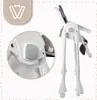 A close-up view of a white baby high chair's folding mechanism and a separate inset showing a diagram of the product's width. Voir les images du produit