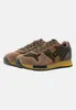 A pair of Blauer sneakers. Produktbild-Vorschau