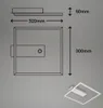 Technical drawing and a product shot of a square LED ceiling light with dimensions indicated. Anteprima dell’immagine prodotto