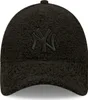 New Era 9Forty Damen Sherpa Cap - BORG NY Yankees schwarz Podgląd zdjęcia produktu 2