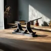 Minimalistischer Fantasy-Zauberstab mit Ständer – Decords, Produktansicht 5 Productafbeelding-voorbeeld