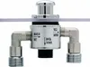 A chrome-plated shower diverter valve with inlet and outlet connections. Anteprima dell’immagine prodotto