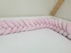 Tour de lit tressé épi en velours 300 cm – rose | Voir les images du produit 2