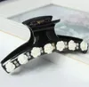 Haarklammer Haargreifer mit Strass und Weißen Rosen in Produktbild-Vorschau 1