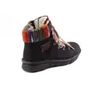 A black boot with a colorful knitted cuff and laces, shown from the side against a white background. Anteprima dell’immagine prodotto