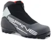 A single cross-country ski boot shown from a side-diagonal angle against a white background. Náhled obrázku produktu
