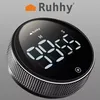 A close-up studio shot of a digital kitchen timer. Podgląd zdjęcia produktu