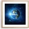 Gerahmtes Poster - Rahmen in heller Eiche - Erde Universum Produktbild-Vorschau 1
