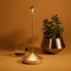 Zafferano -  Pina Pro LED stolní lampa zlatá, dobíjecí a Náhled obrázku produktu 4