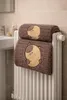 2er Set Kinder Badetücher Capybara 70x140 + 35x75 cm – Produktbild-Vorschau 3