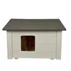 Kleines Katzenhaus Outdoor aus Holz - Isoliertes Produktbild-Vorschau 1