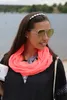 styleBREAKER unifarbener leichter Jersey Loop Schal, Produktbild-Vorschau 2