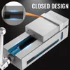 A close-up marketing image of a precision machine vise, highlighting its closed design. Náhled obrázku produktu