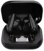 A pair of black wireless earbuds in their charging case. Anteprima dell’immagine prodotto