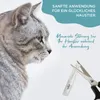 A close-up of a cat's face next to a small vial and scissors, with marketing text overlayed. Produktbild-Vorschau