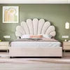 A bedroom scene with a bed as the central focus. Náhľad obrázku produktu