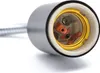 Close-up view of the inside of a lamp socket. Voir les images du produit