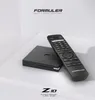 A Formuler Z10 media streamer and its remote control are displayed on a white surface. Anteprima dell’immagine prodotto